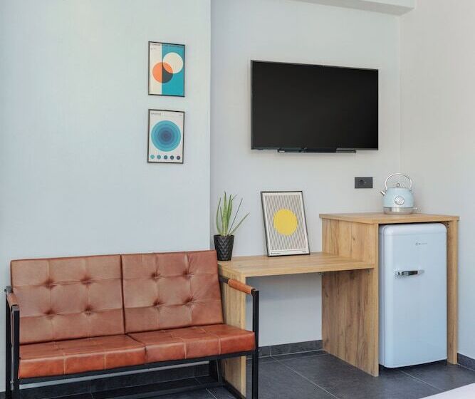 The Urbanist Inner City Residences