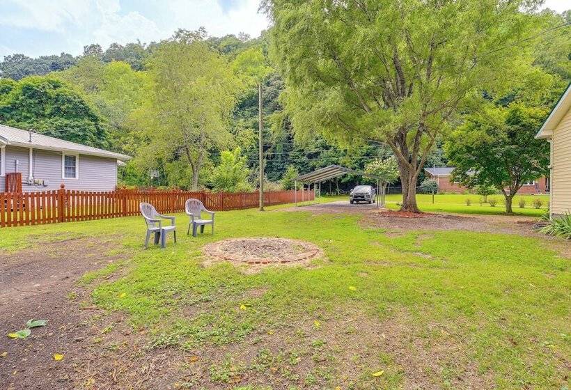 Updated Damascus Cottage On Appalachian Trail!