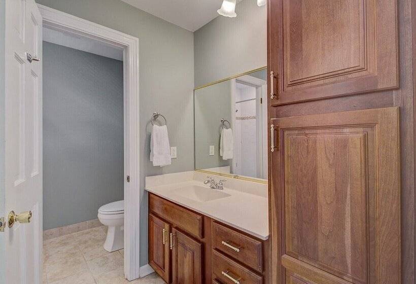 11 43rd Avenue By Avantstay Pool + Close To Beach!