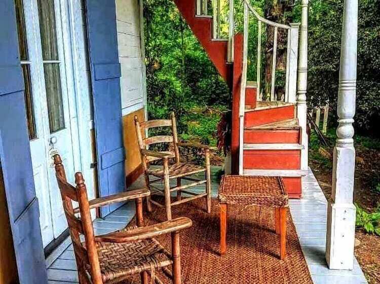 مبيت وإفطار Lafleur Guest House