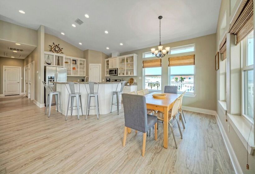 Steps To The Beach, Balcony W/ Ocean View Golf Cart Zone Casa Rosada