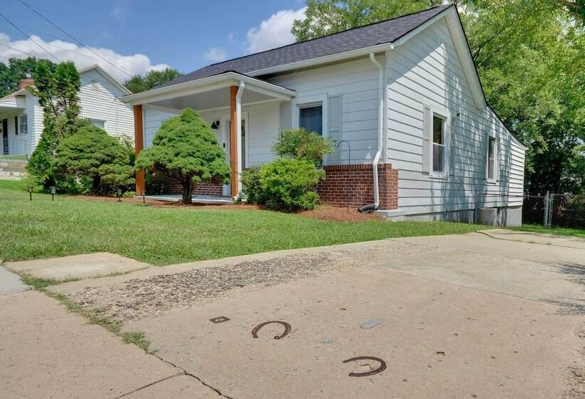 Charming Danville Home: 1/2 Mi To Caesars Virginia