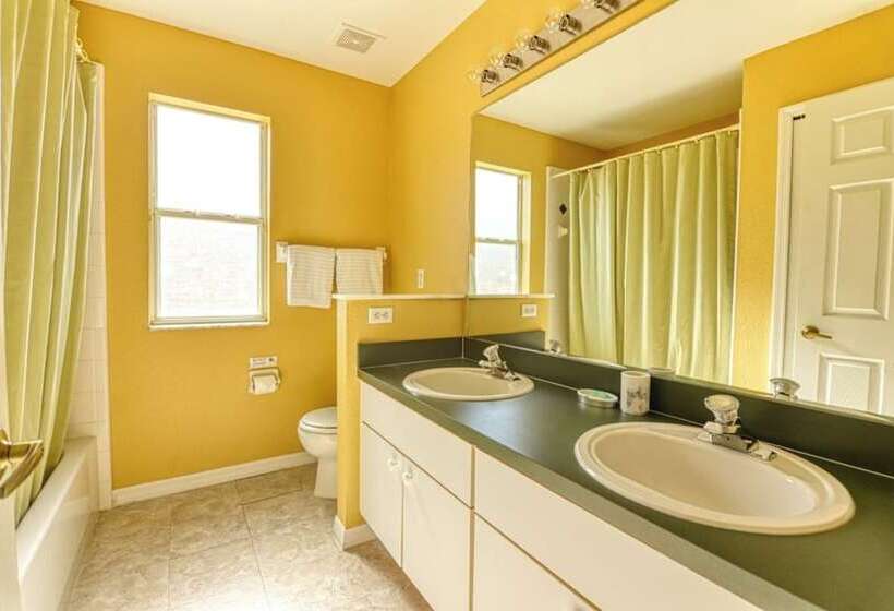 Clifford S Pinewood Estates Vacation Home