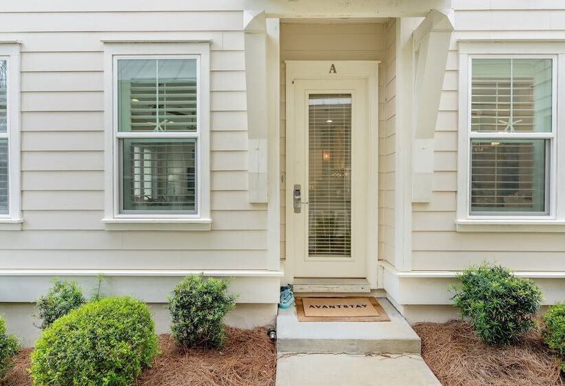 Emerald Gem By Avantstay Pool Access, 3mins To Beach!