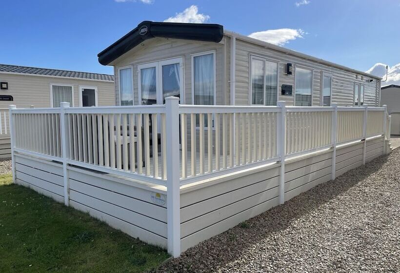 ホテル Laineys Haven Caravan At Silversands