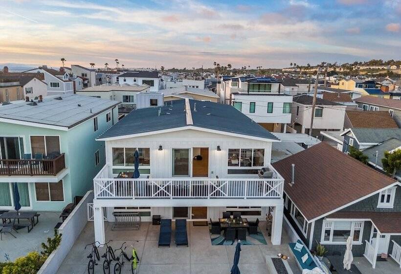 Ocean Breeze Ii By Avantstay Steps To The Beach!