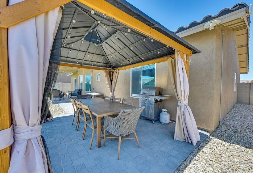 Pet Friendly Yuma Home W/ Private Yard & Pool!