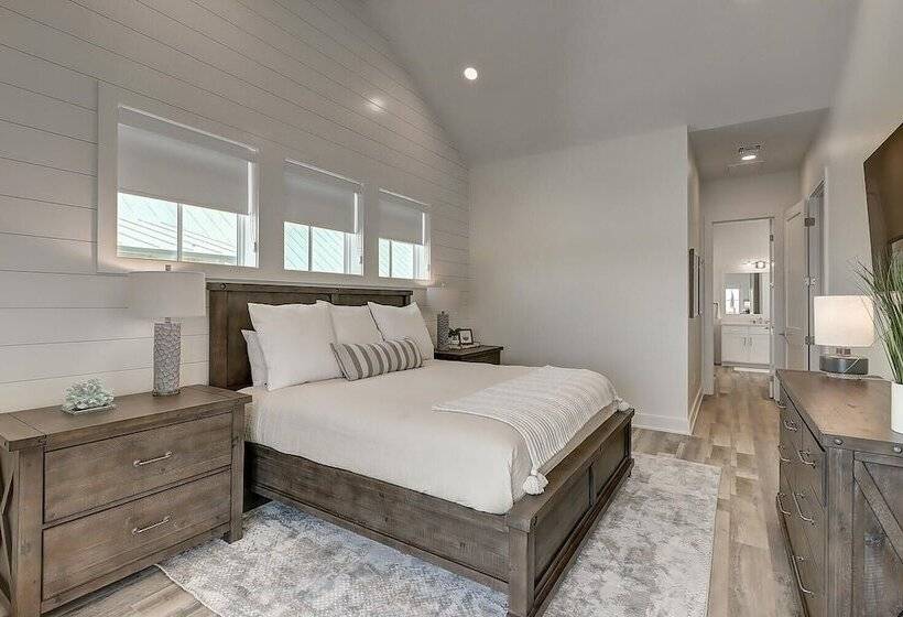 The Great White 306 Dar