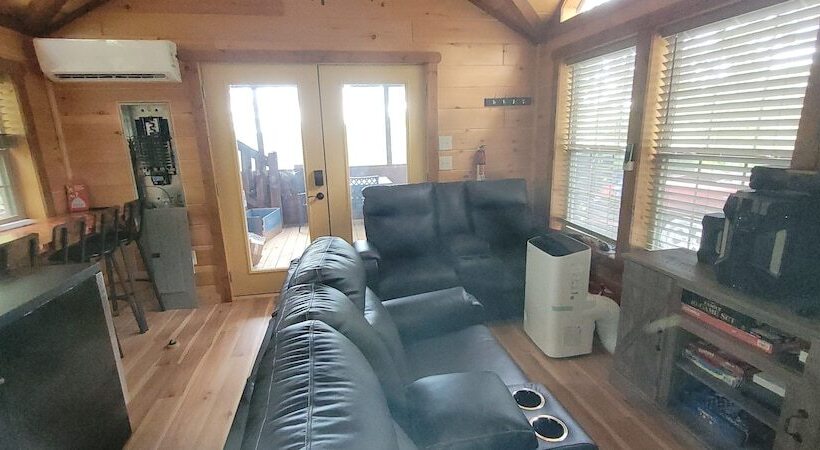 The Timber Cabin
