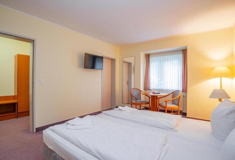 Waldhotel Schöneiche   Self Check In