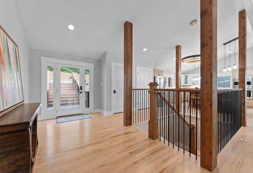 Water Break At The Lake By Avantstay Lakefront + Private Dock