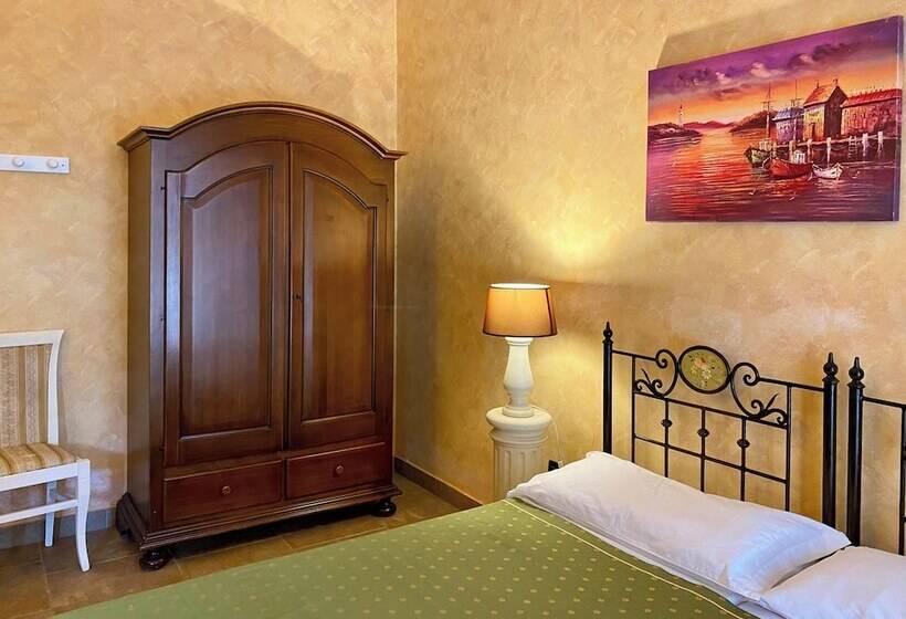 客栈  Grikó Country Slow