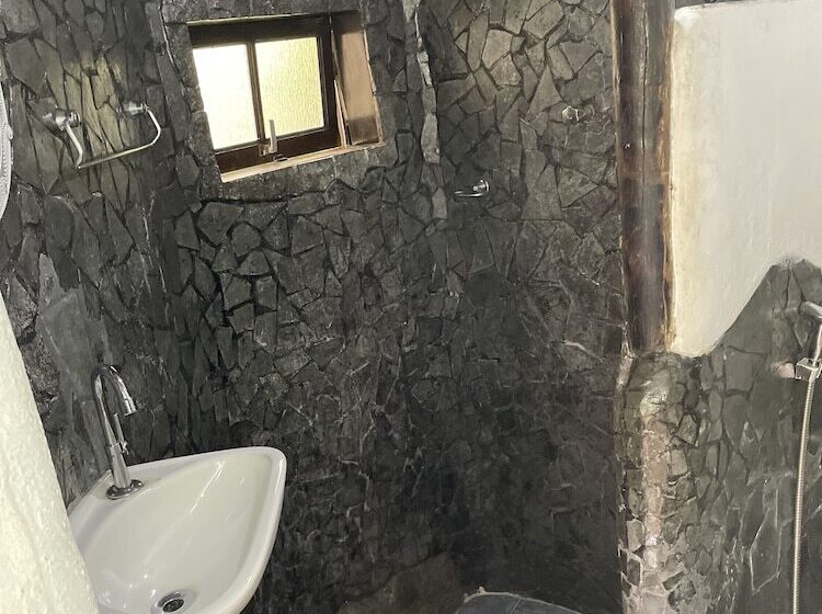 فندق فئة نجمة واحدة Ready Camp E Suítes Da Cachoeira