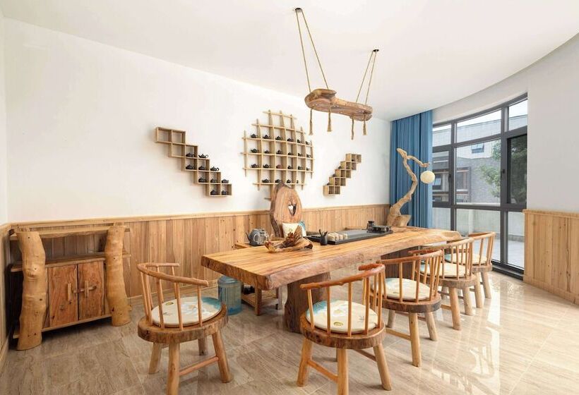 בית מלון כפרי Days Inn By Wyndham Pingxiang Wugong Mountain