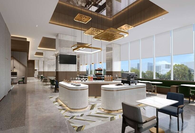 فندق Hilton Garden Inn Beihai Jiafu