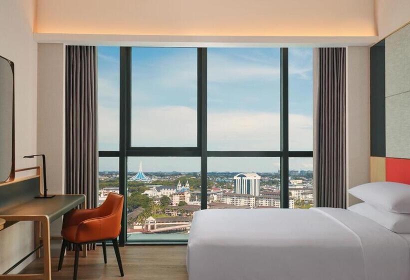 هتل Sheraton Kuching