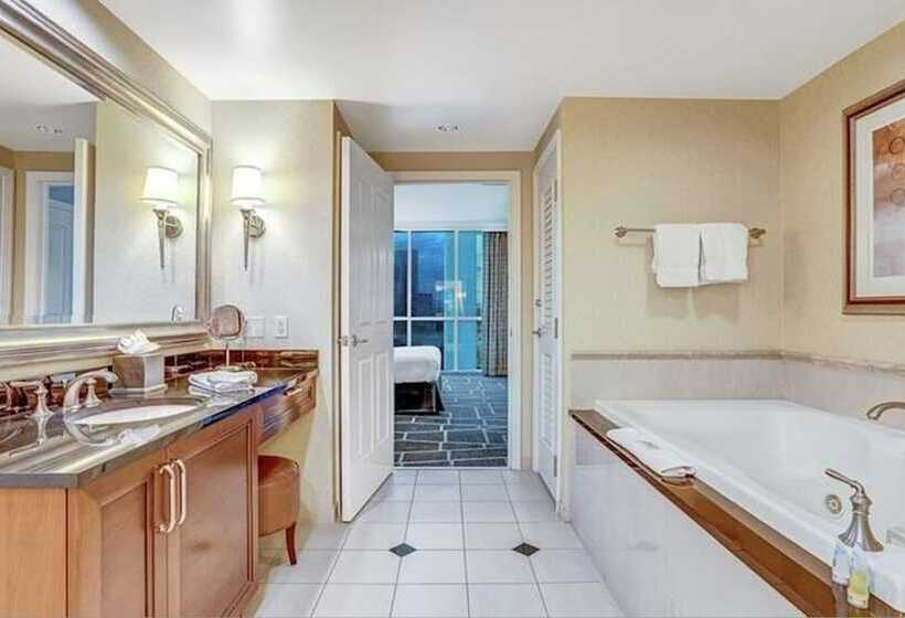 هتل Awesome New Mgm Signature Condo