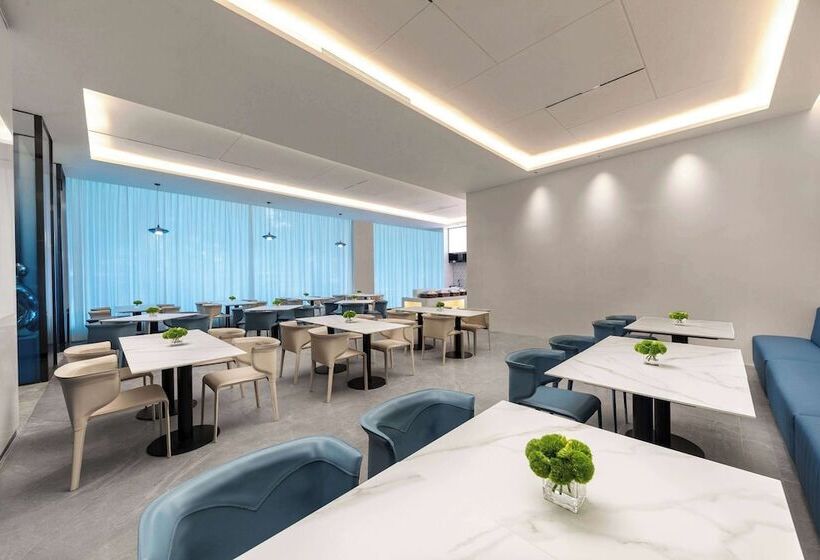 Microtel By Wyndham Xishuangbanna Mengle