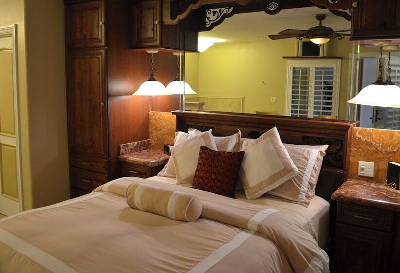 Milos Inn