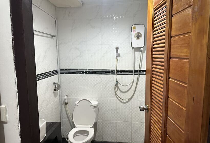 پانسیون Bangsit Guesthouse