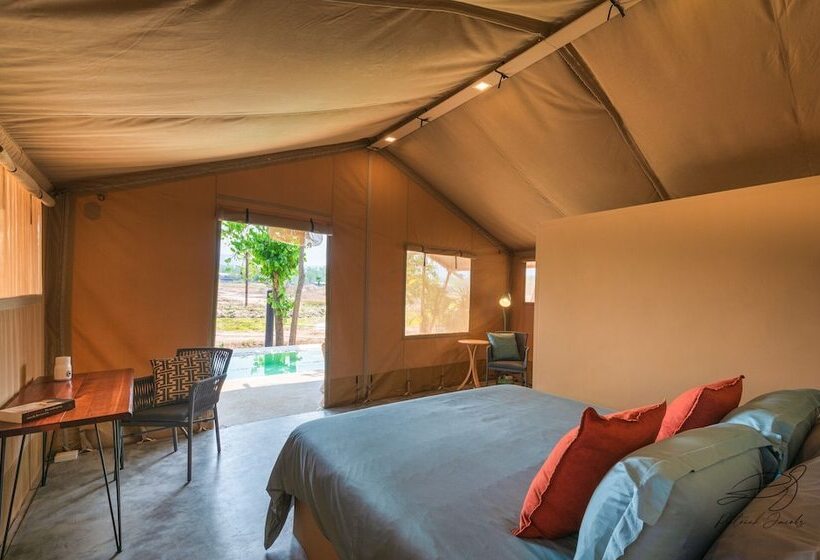 リゾートホテル Elephant View Camp