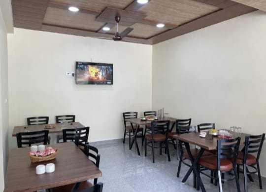 فندق Oyo Midway Inn