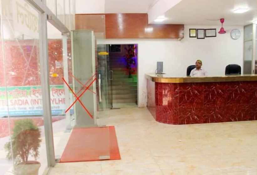 Hotel Sadia International