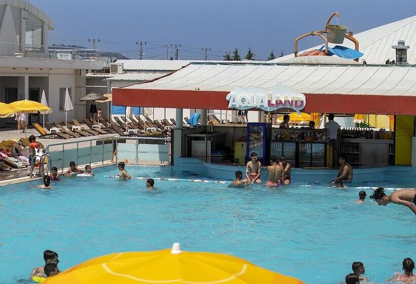 تختخواب و صبحانه Monalisa Hotels çanakkale
