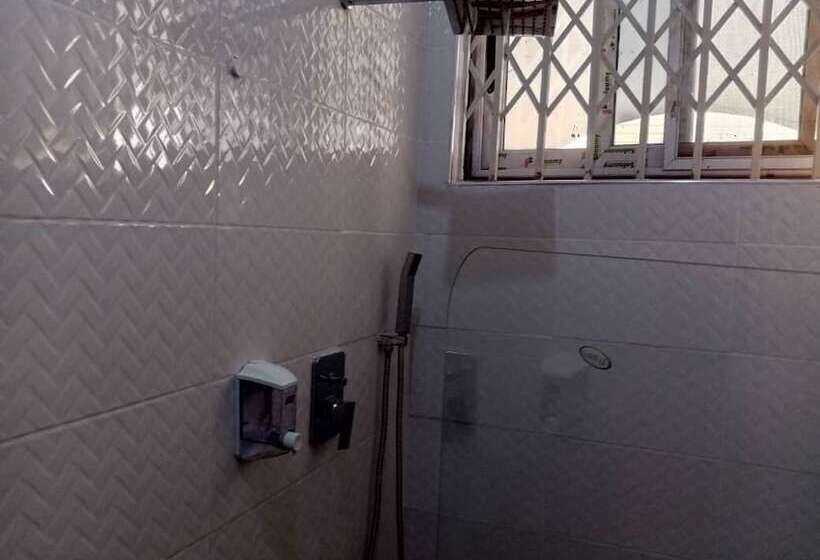 فندق Dexxy's Palace