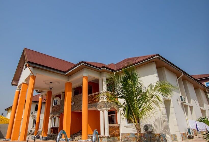 فندق Pretty Pride