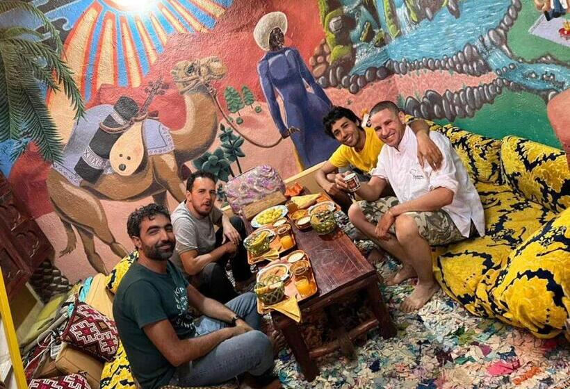 هاستل Hike And Chill Homestay