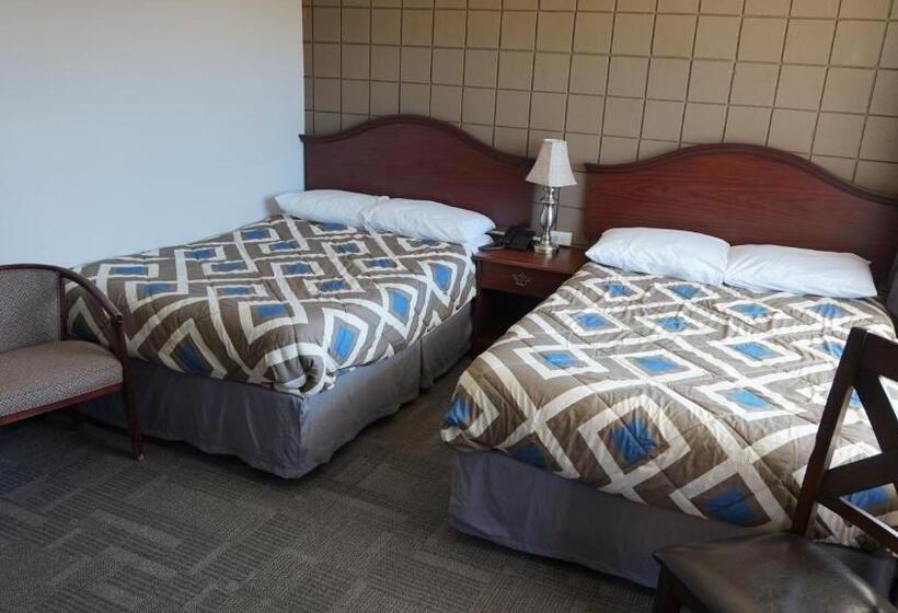 Caravel Motel