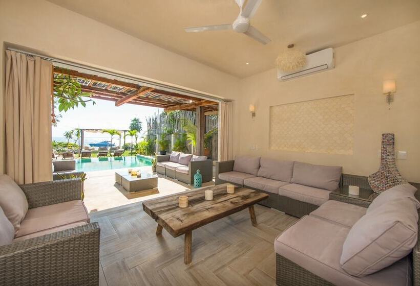 هتل Casa Coco By Coco B Isla