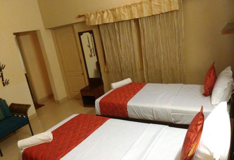 בית מלון כפרי Fabexpress Pleasant Moments Koramangala