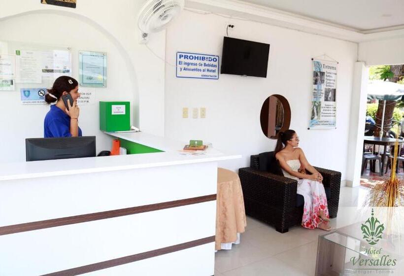 هتل Restaurante Versalles