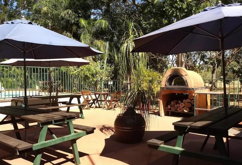 Parry Creek Farm Tourist Resort And Caravan Park