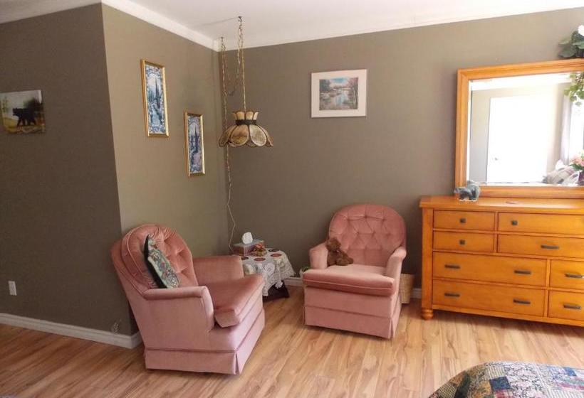 Bear & Butterfly Bed And Breakfast