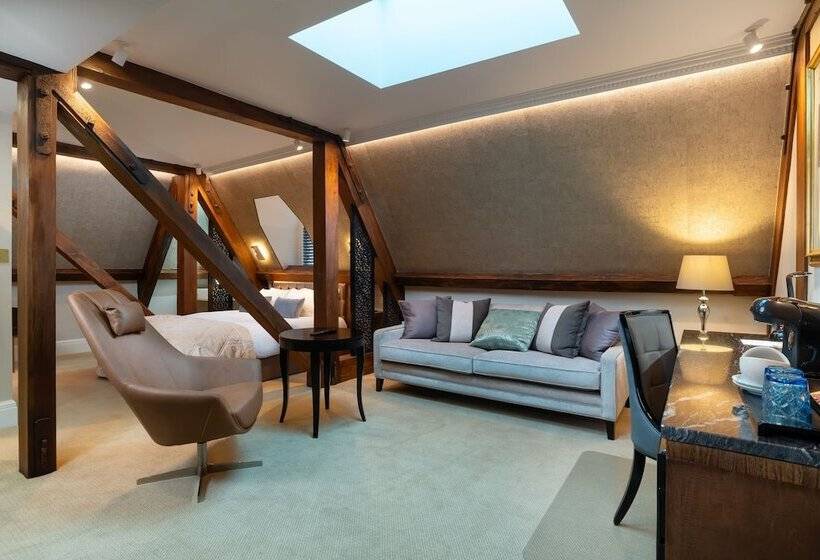 The Lansbury Heritage A Sunday Hotel   Canary Wharf