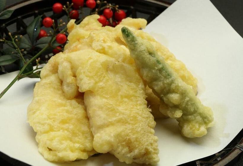 ريوكان Minshuku Shiroyama