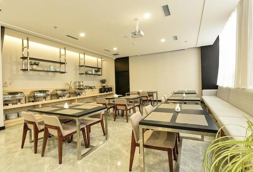 Starway Hotel Linyi Haosen International Plaza