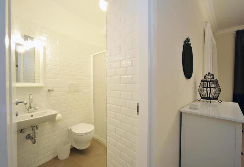 A Due Passi B&b