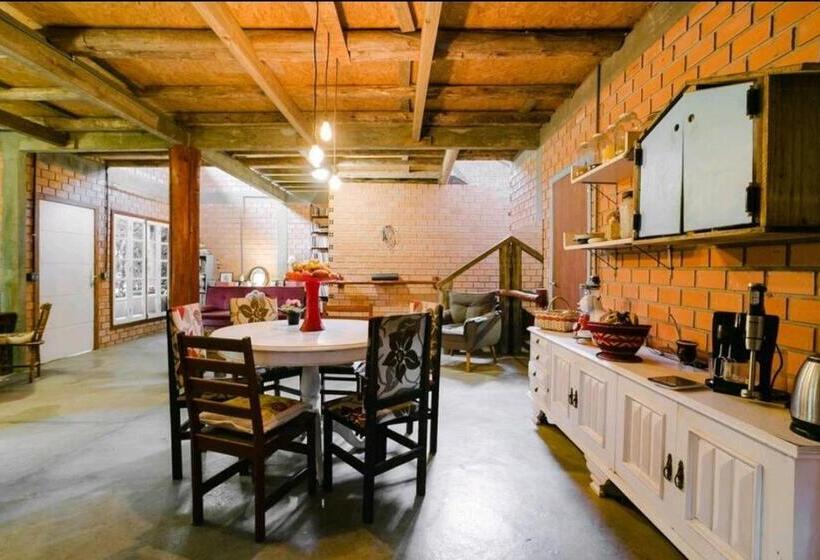 تختخواب و صبحانه Pousada Villa Morena