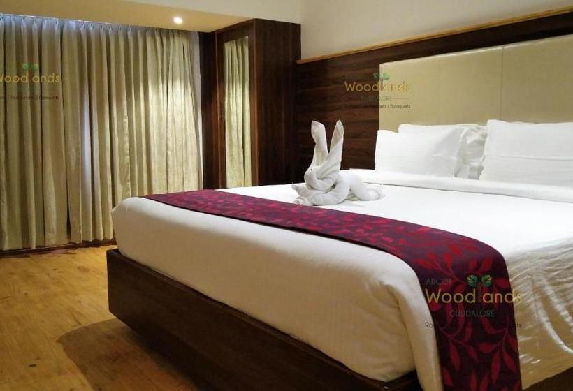 فندق Arcot Woodlands