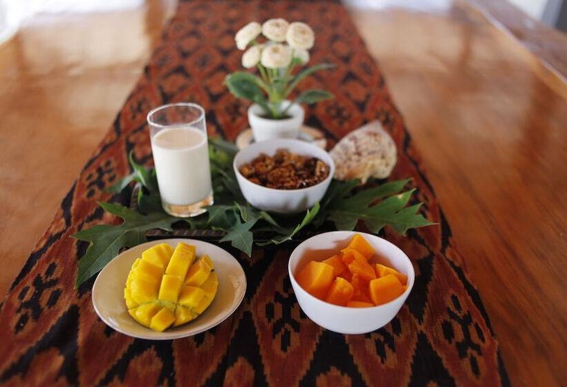 هتل Pavilla Labuan Bajo