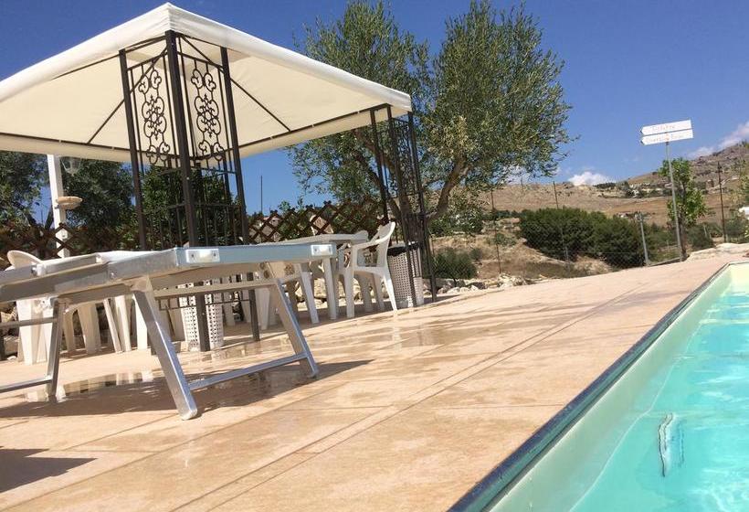 تختخواب و صبحانه Magna Grecia