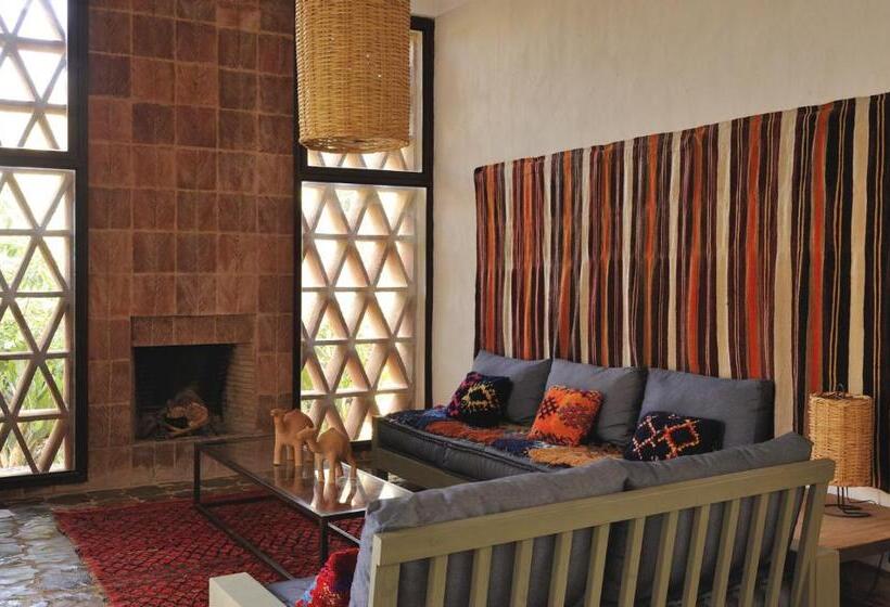 تختخواب و صبحانه Dar Al Hossoun