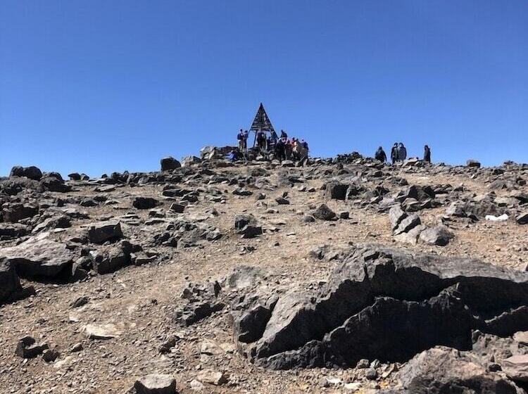 تختخواب و صبحانه Riad Atlas 4 Seasons