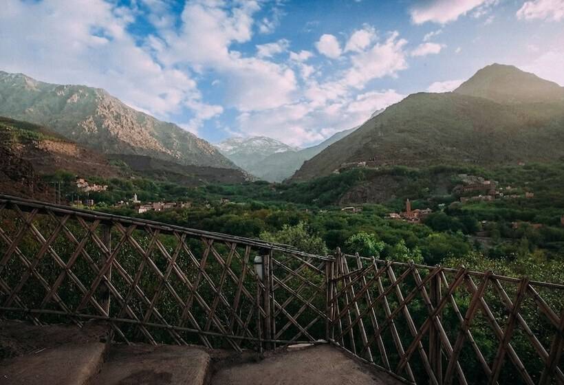 تختخواب و صبحانه Riad Atlas 4 Seasons