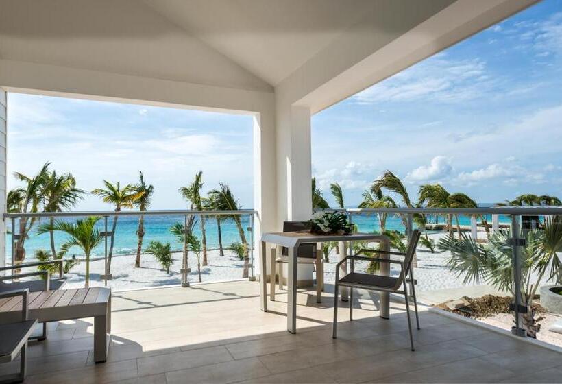 Delfins Beach Resort