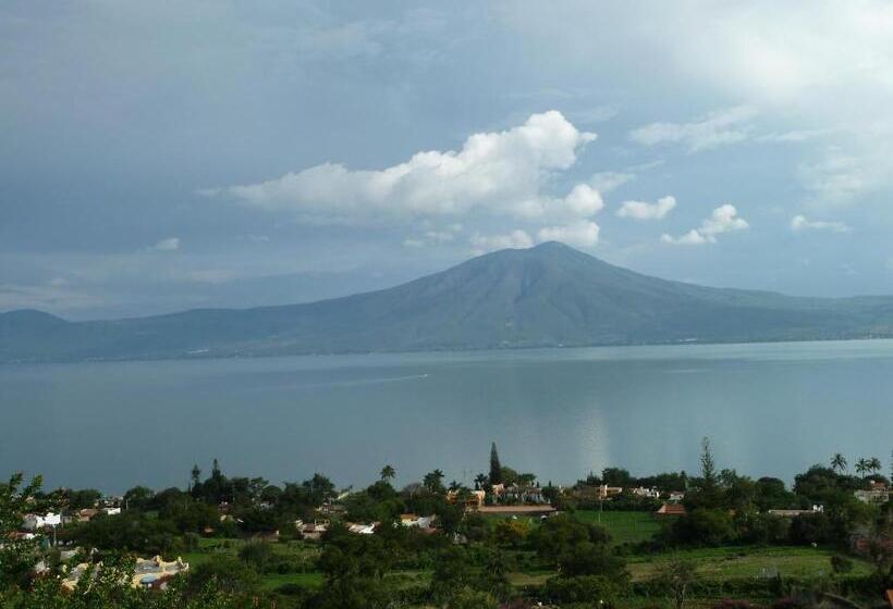 Casa Palomas Bed And Breakfast